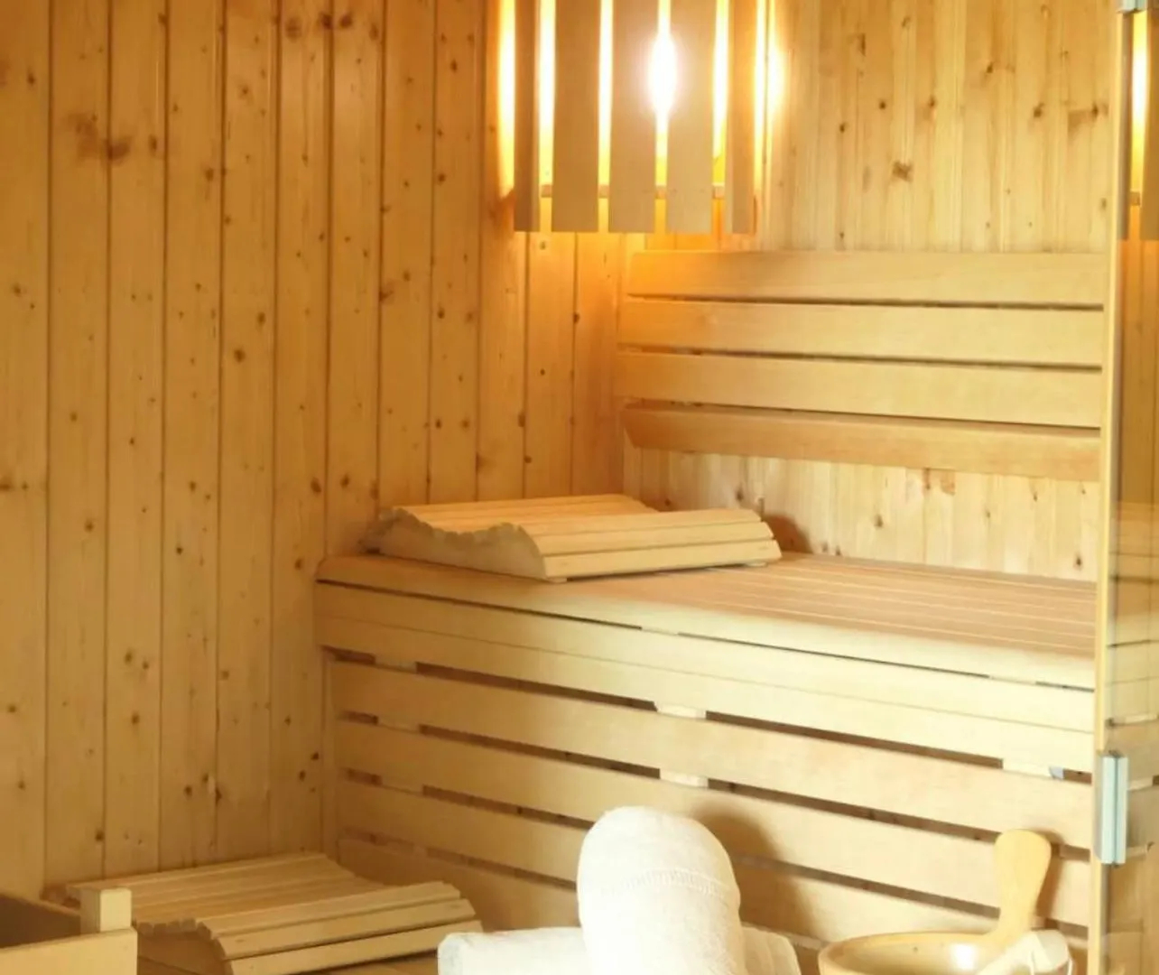 Les Bastides De Chanteraine Bungalows, Lodges & Spa Aiguines