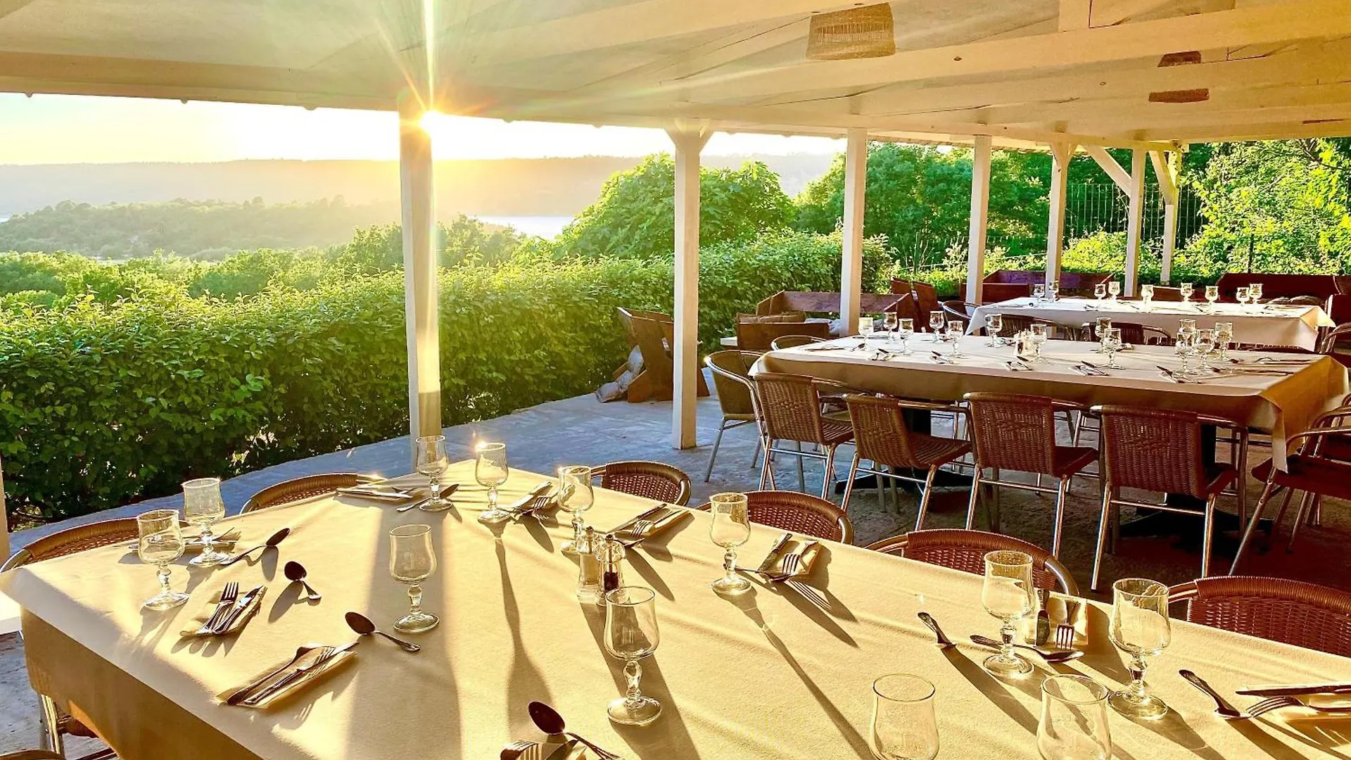 Les Bastides De Chanteraine Bungalows, Lodges & Spa Aiguines Frankrijk